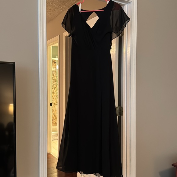 Azazie Rylee - Picture 5 of 6